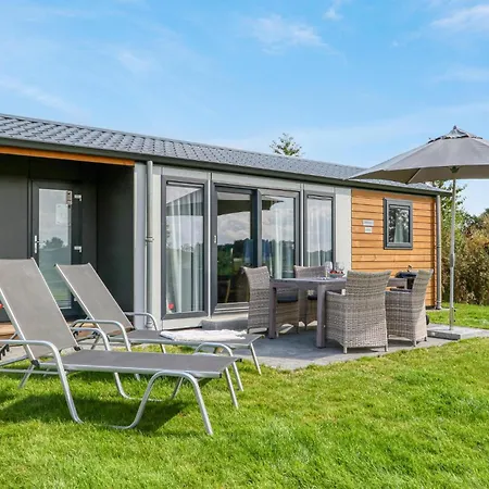 Stunning In Suesel With Wifi Holiday home