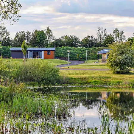 Holiday home Stunning In Suesel With Wifi *